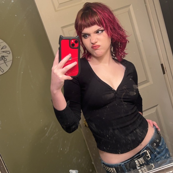 Meet your Posher, Sneezer G. - Picture 1 of 3